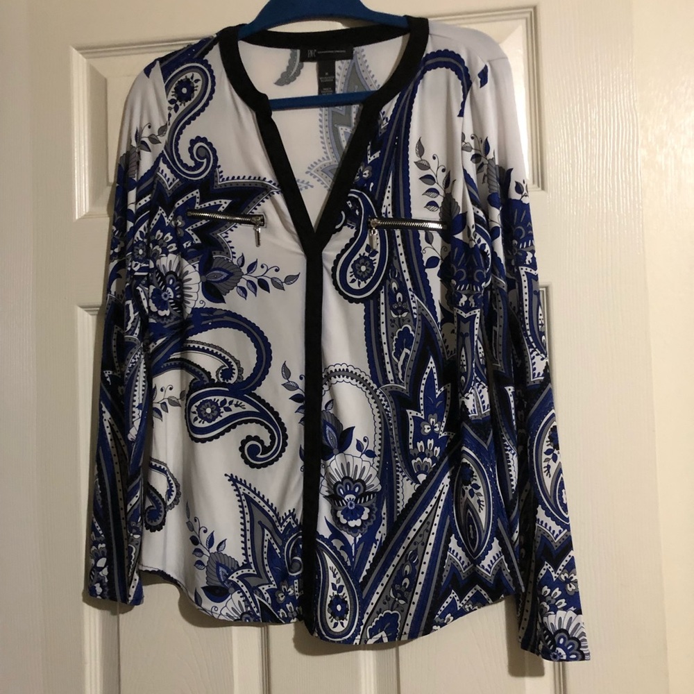 Long sleeved dressy top